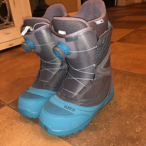 Burton snowboarding boots only worn once!!